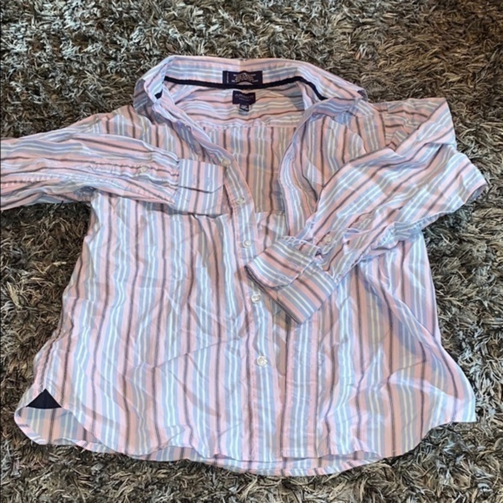Boys Arrow striped button up shirt EUC size 10/12.